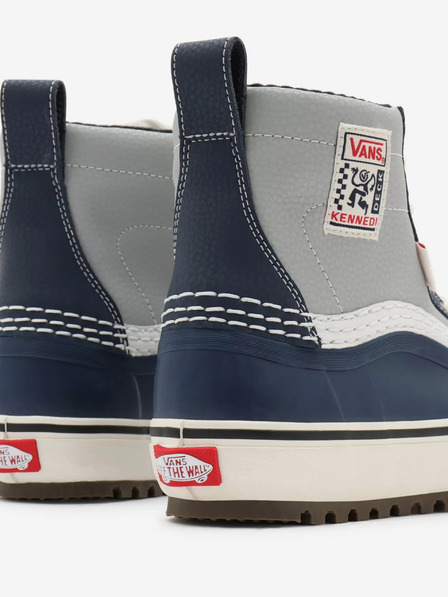 Vans Standard Mid Snow Ankle boots